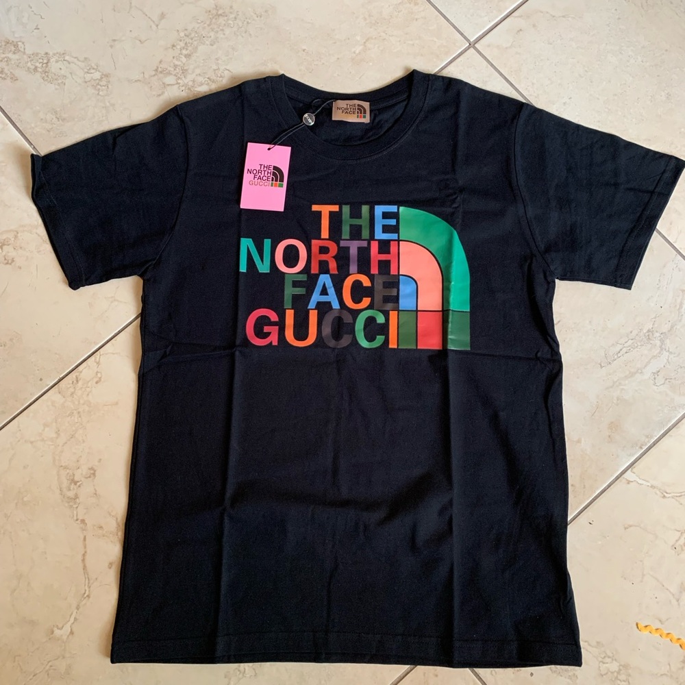 Nwt gucci tshirt size small